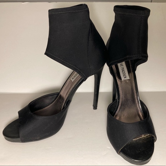 Steve Madden Black Pumps Peep Toe Ankle Wrap Maaria Stiletto High Heels Sz 7.5M - Picture 3 of 12
